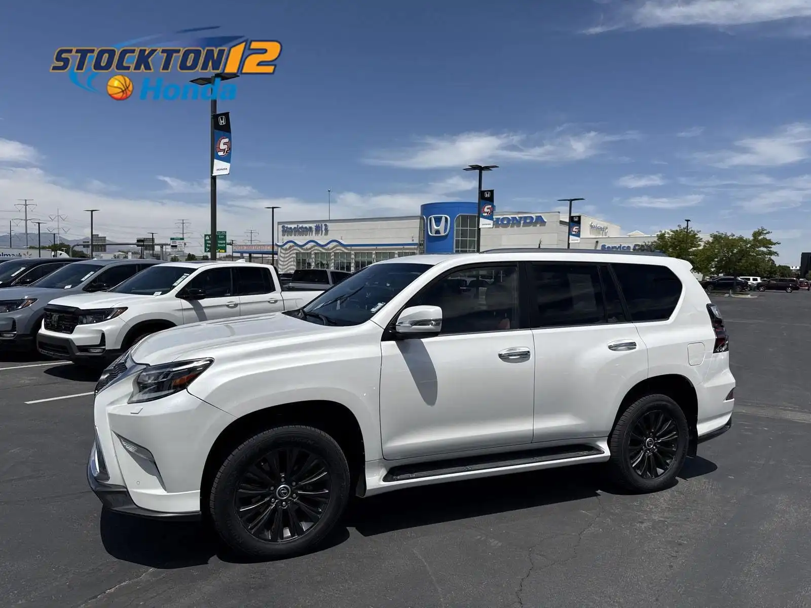 2023 Lexus GX 460 460 PREMIUM's photo