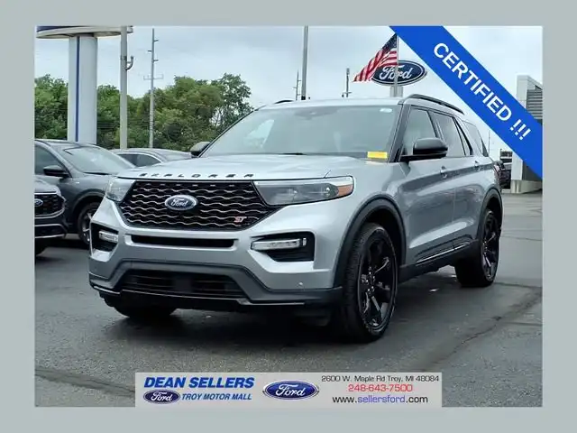 2023 Ford Explorer ST 4WD's photo