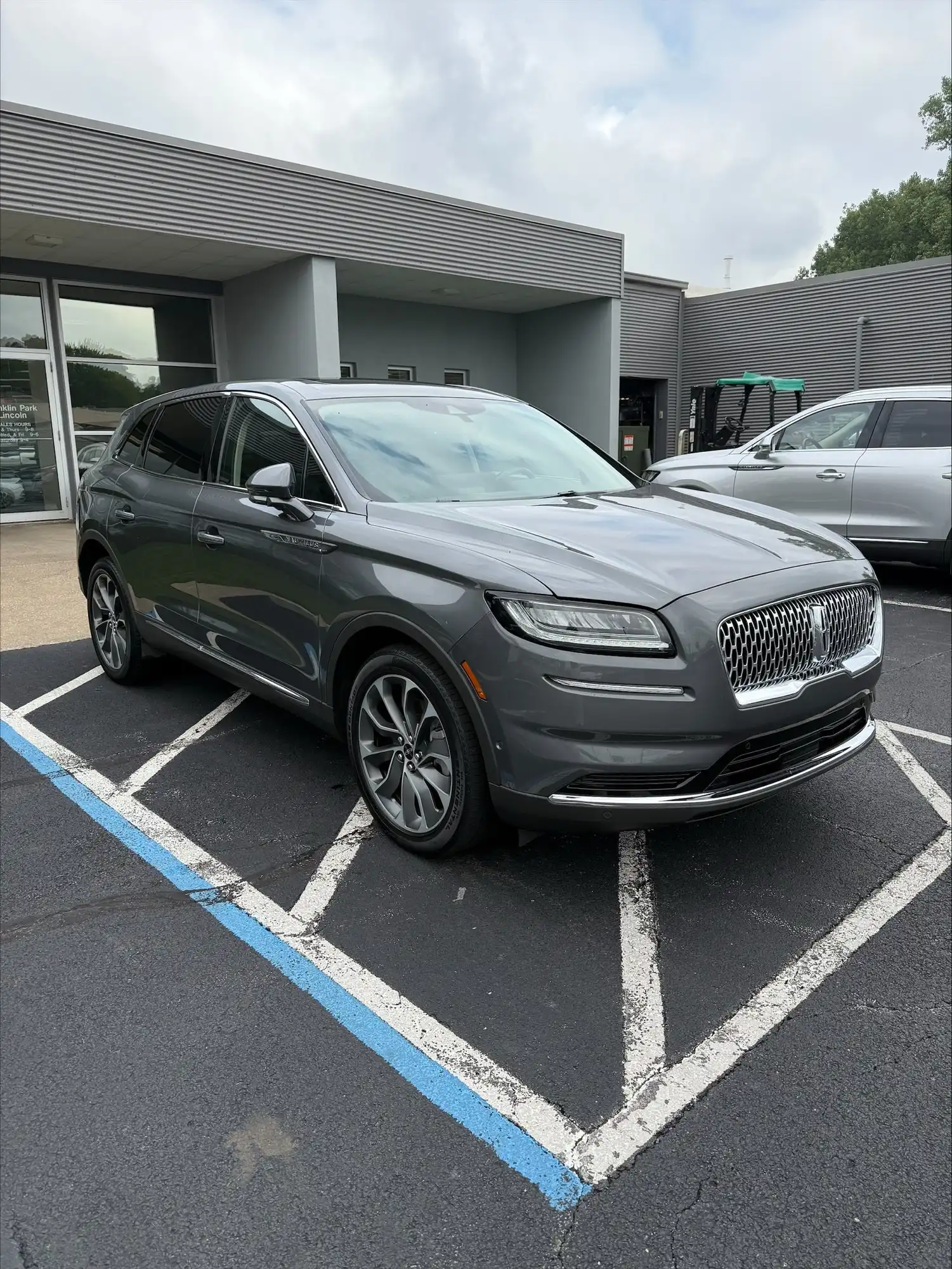 2023 Lincoln Nautilus Reserve AWD's photo
