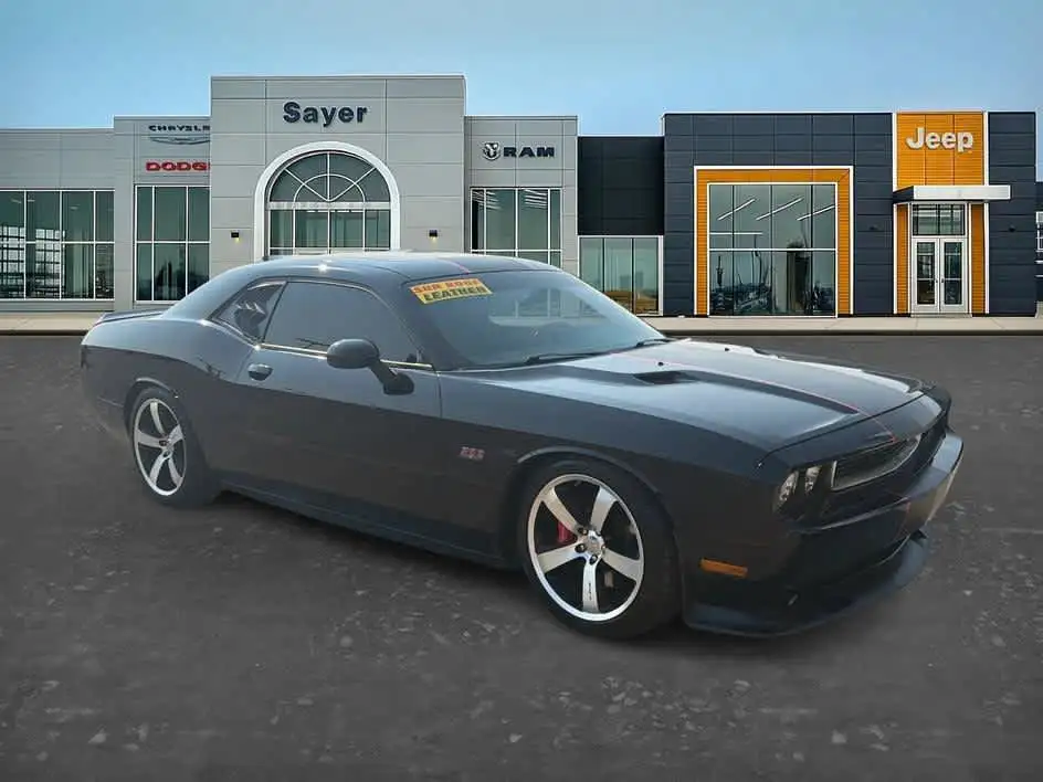 2012 Dodge Challenger SRT8 392's photo