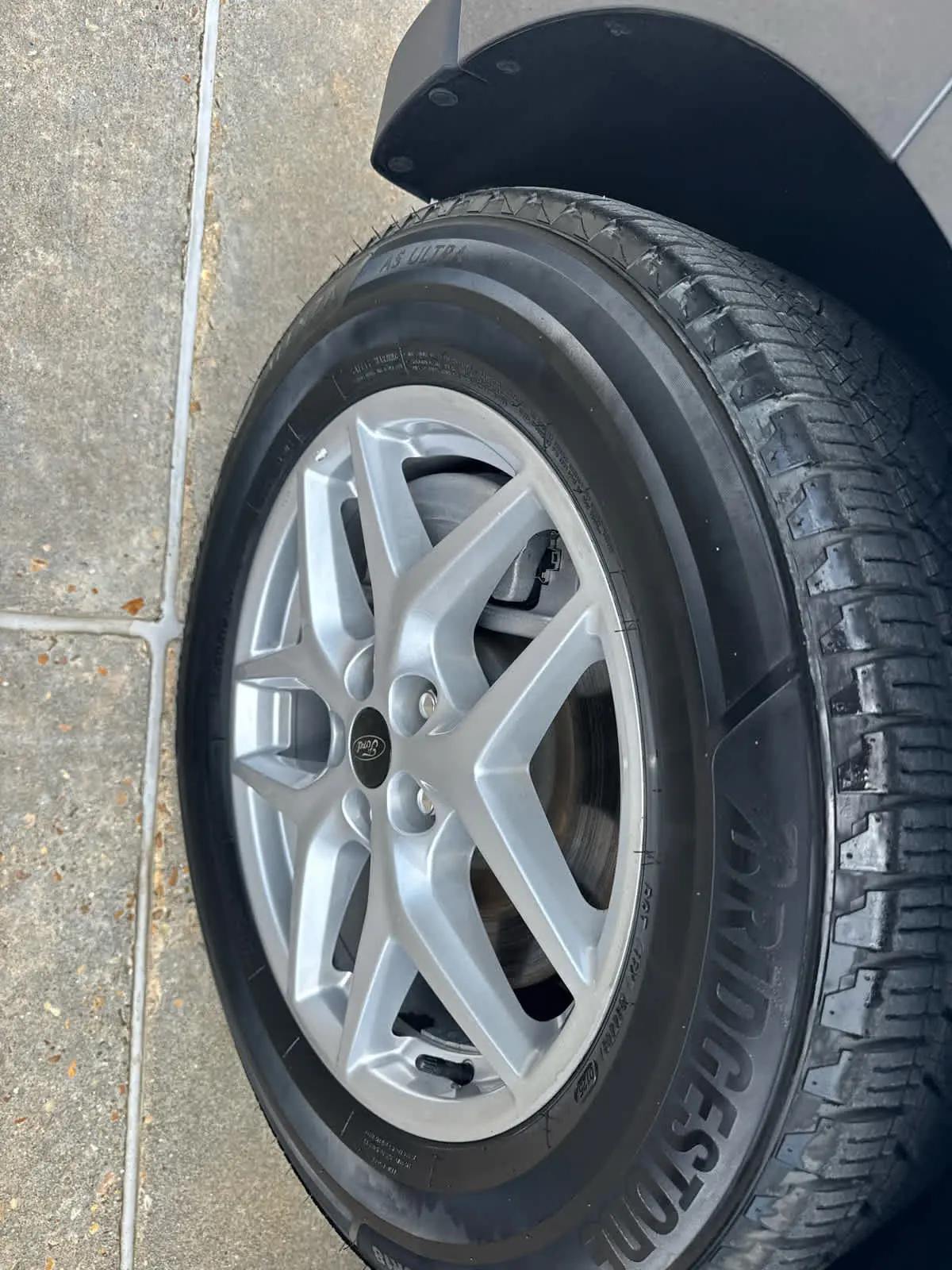 2024 Ford Edge SEL AWD photo 4