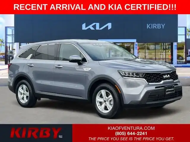 2023 Kia Sorento LX AT's photo