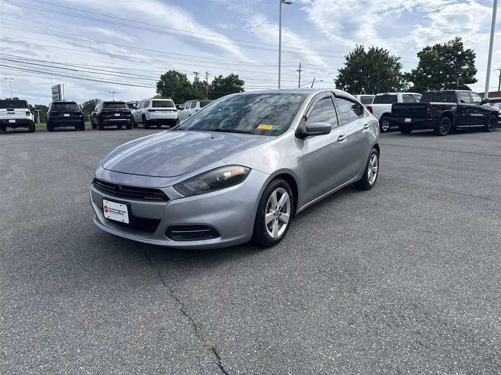 2016 Dodge Dart 2.4 SXT's photo