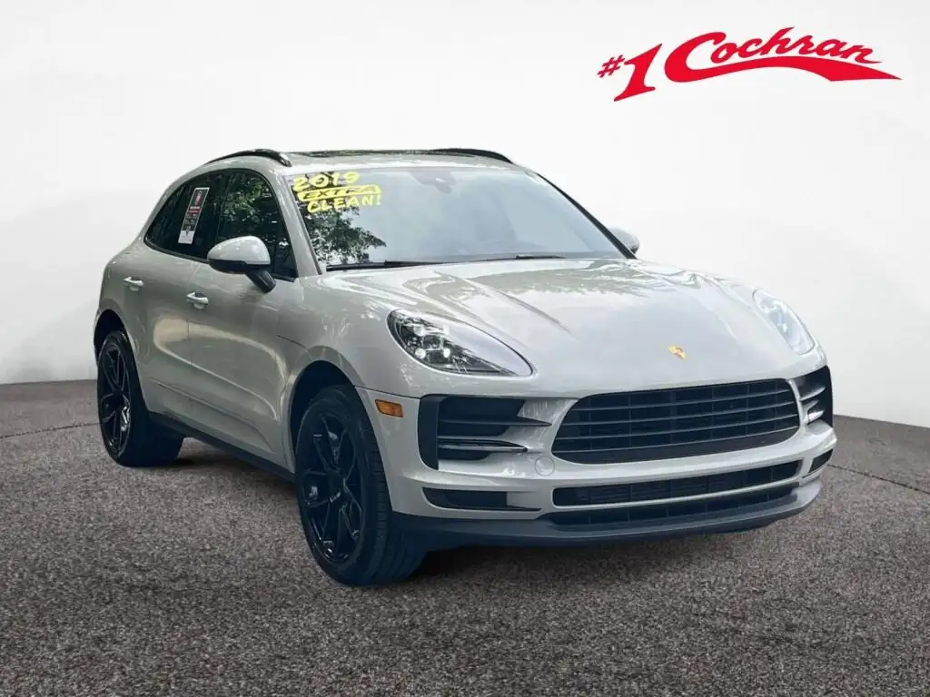 2019 Porsche Macan Base's photo