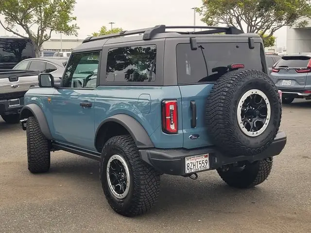 2021 Ford Bronco Badlands 4x4 photo 5