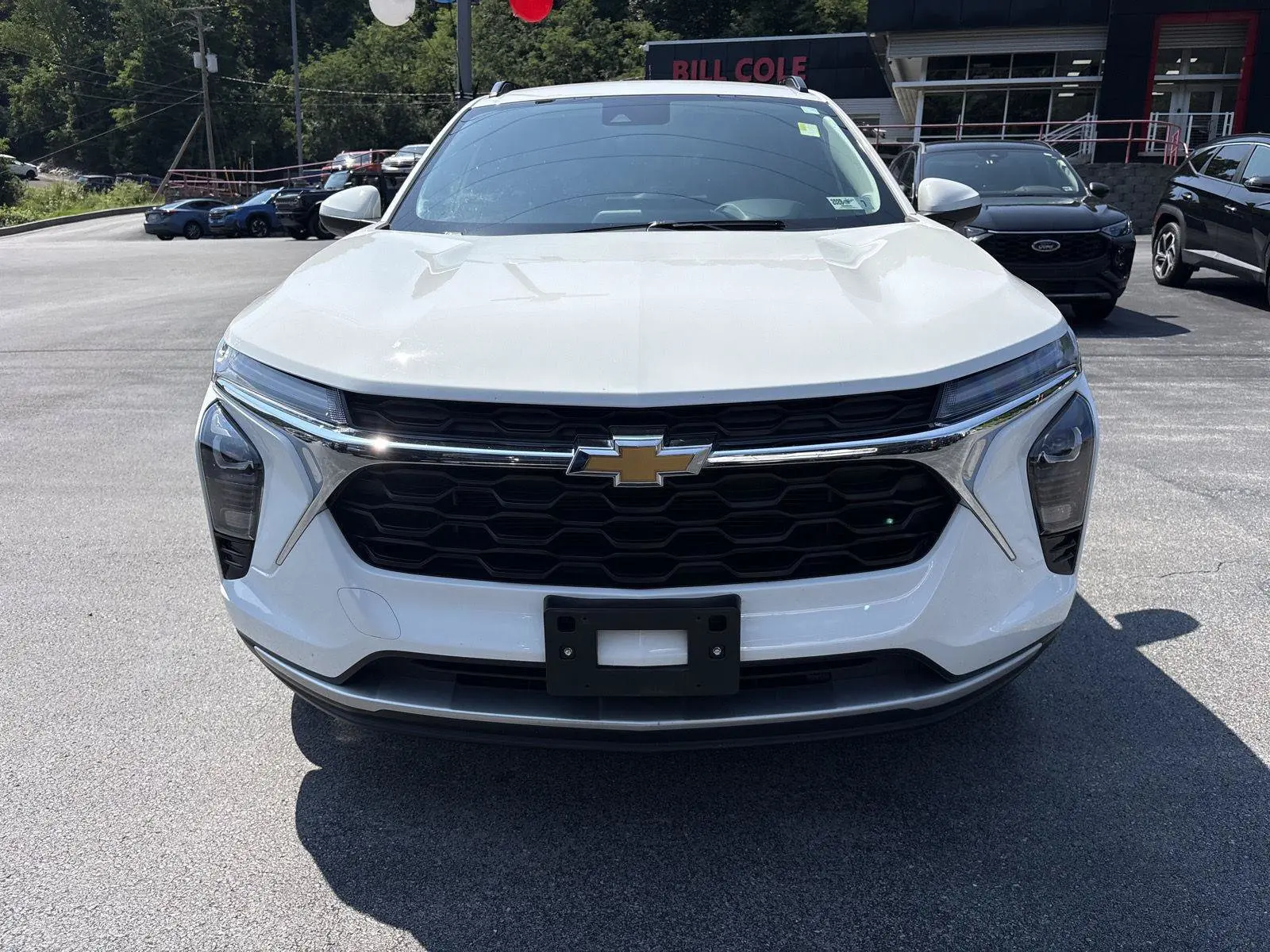 2024 Chevrolet Trax LT photo 3