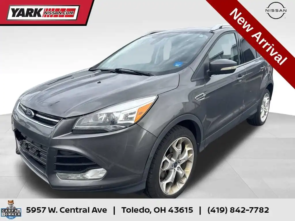 2016 Ford Escape Titanium 4WD's photo