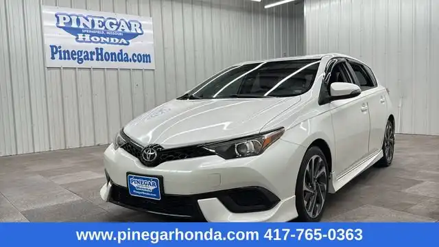 2017 Toyota Corolla iM CVT's photo