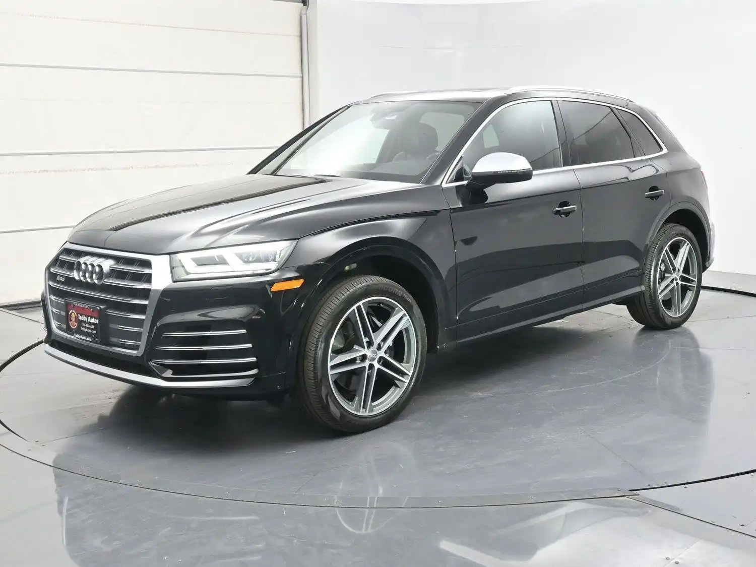 2019 Audi SQ5 3.0 quattro tiptronic Premium Plus's photo