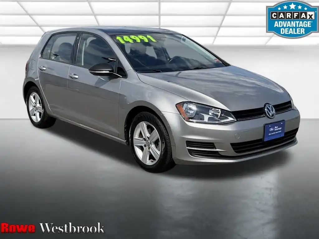 2017 Volkswagen Golf TSI Wolfsburg Edition 4-Door Auto's photo