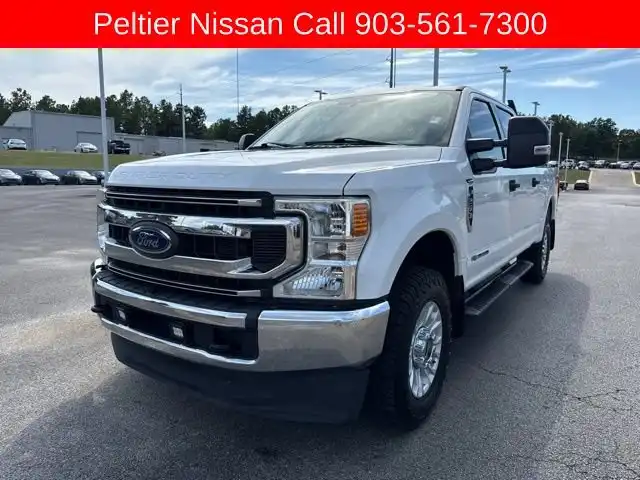 2020 Ford F-250 XLT 4WD Crew Cab 8' Box's photo