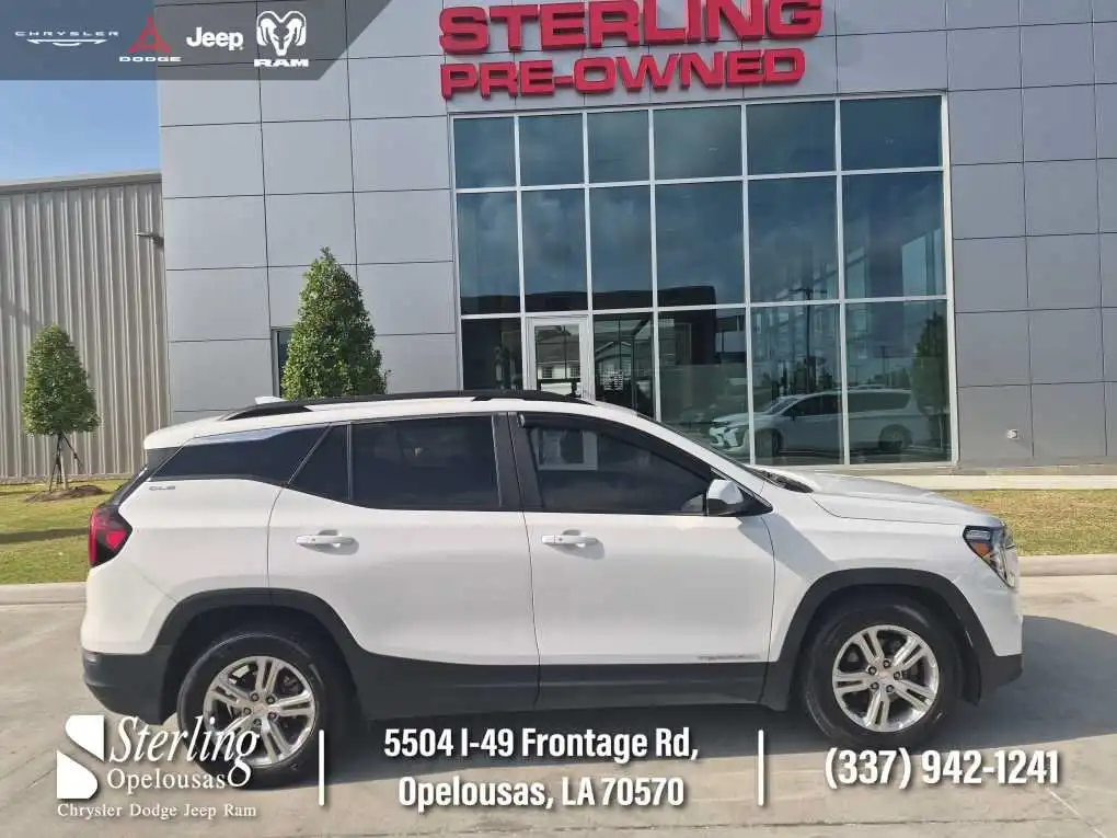 2022 GMC Terrain SLE FWD's photo