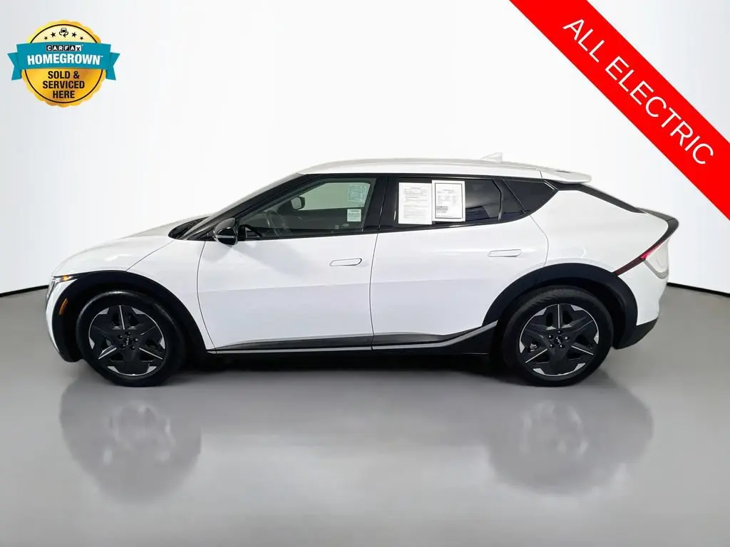 2025 Kia EV6 Light photo 5