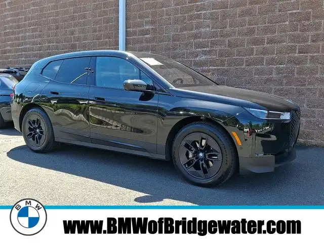 2024 BMW iX xDrive50's photo