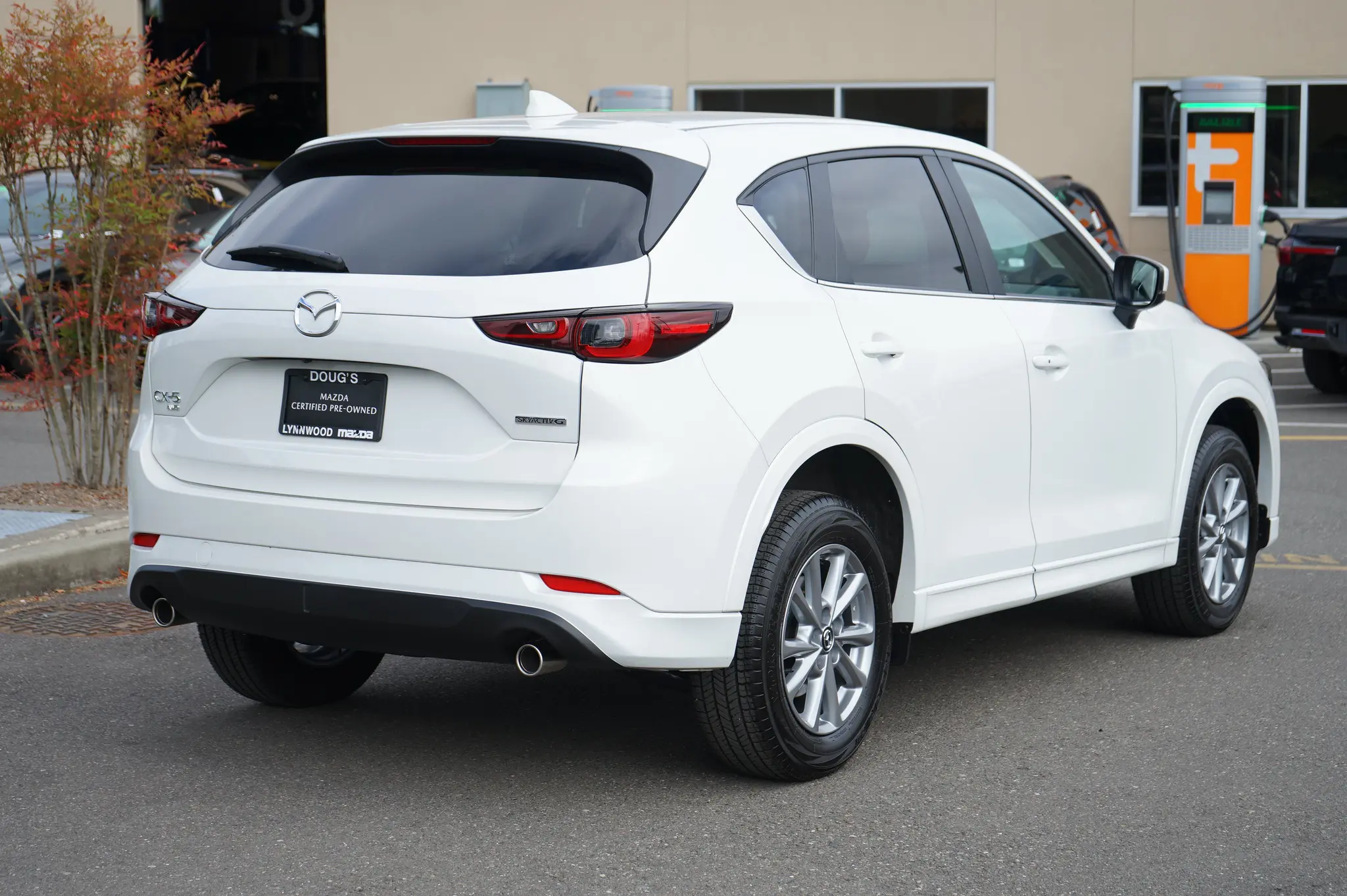 2025 Mazda CX-5 Select AWD Auto Package S photo 3
