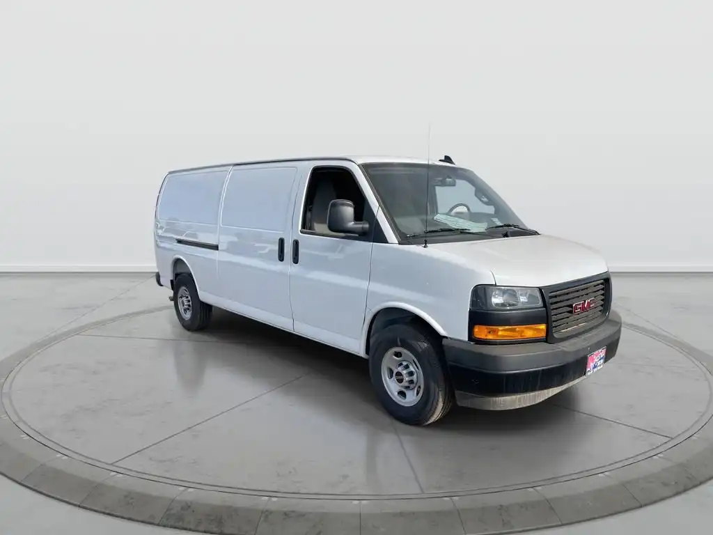 2025 GMC Savana 2500 Ext WB's photo