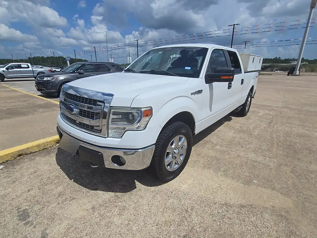 2014 Ford F-150 XLT 4x4 SuperCrew 157-in's photo