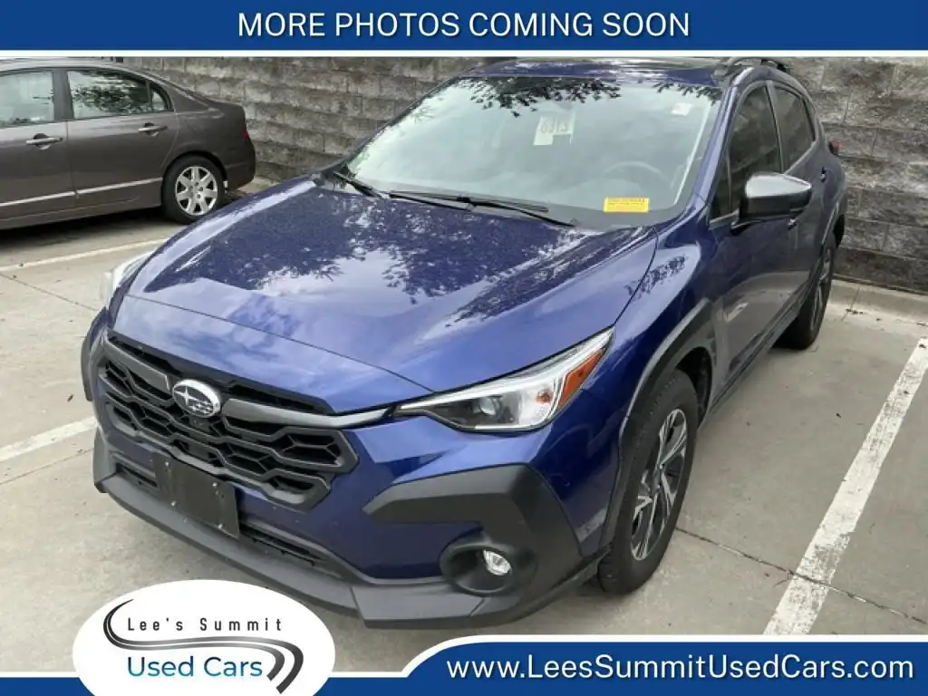 2024 Subaru Crosstrek Premium CVT's photo