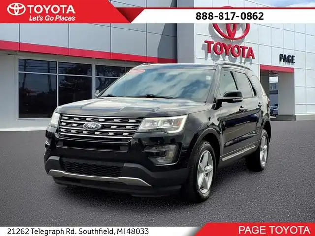 2017 Ford Explorer XLT 4WD's photo