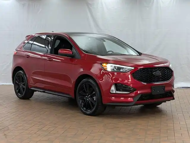 2021 Ford Edge ST-Line AWD's photo