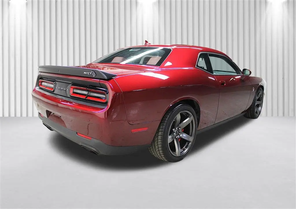 2022 Dodge Challenger SRT Hellcat photo 3