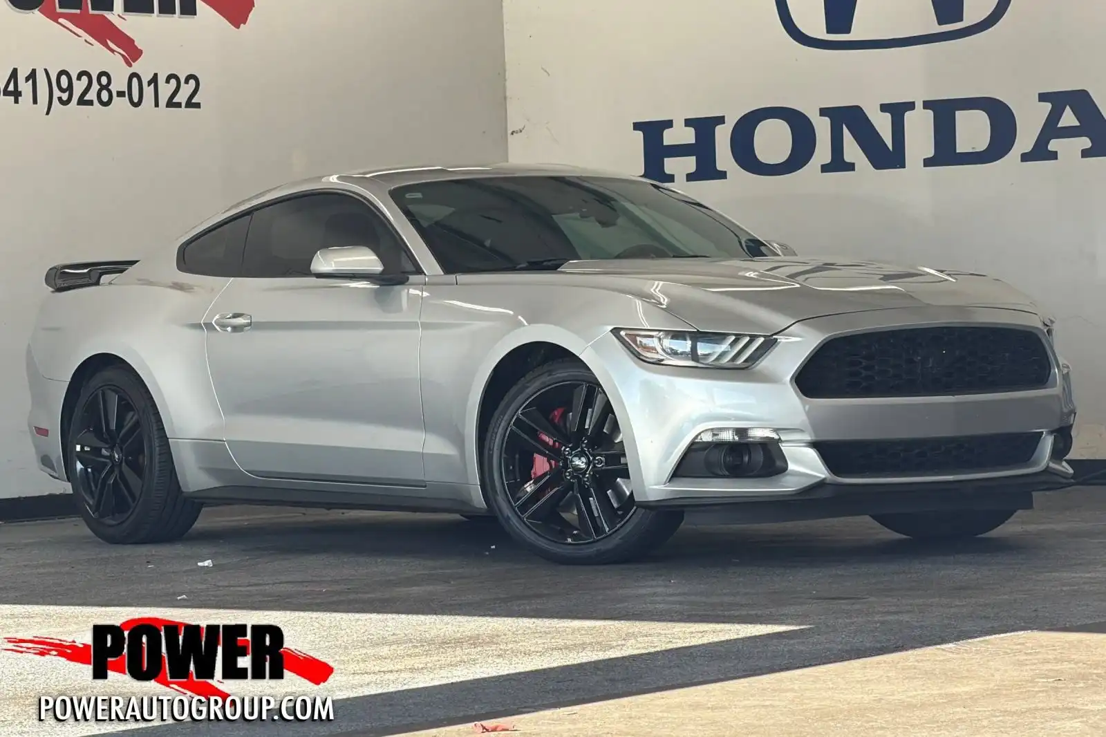 2016 Ford Mustang EcoBoost Coupe's photo