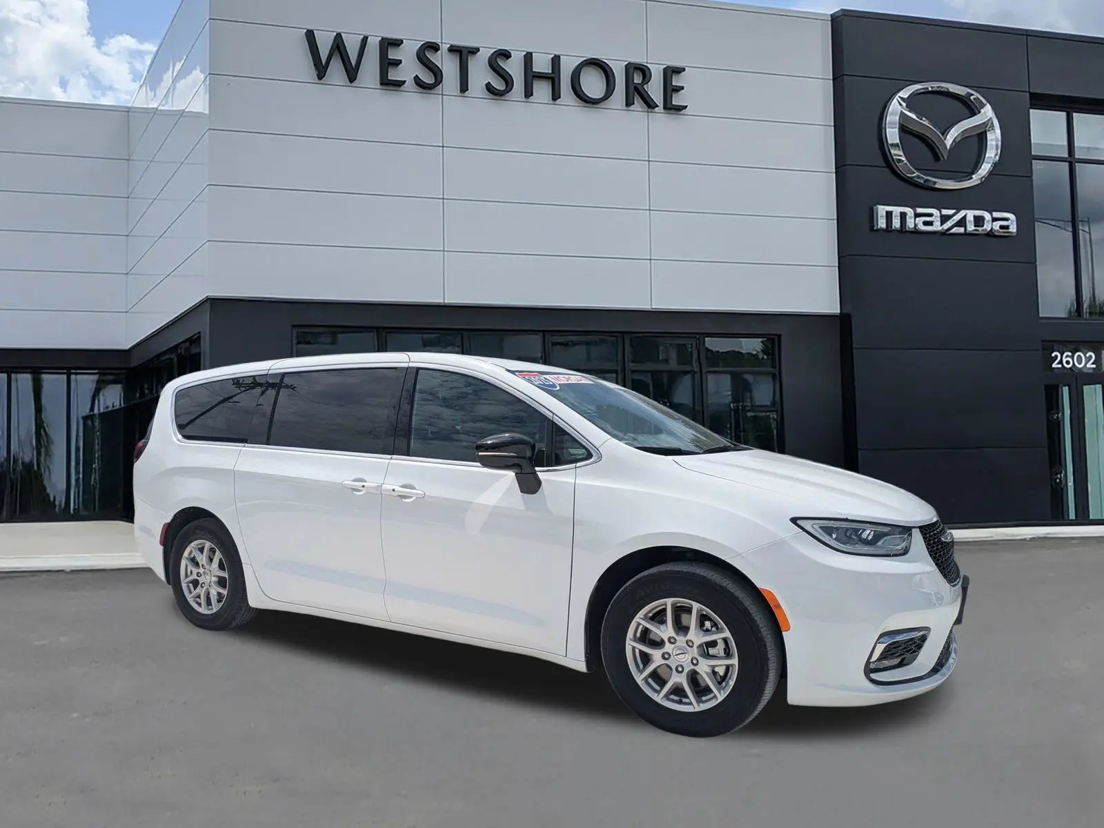 Vehicle Image 1