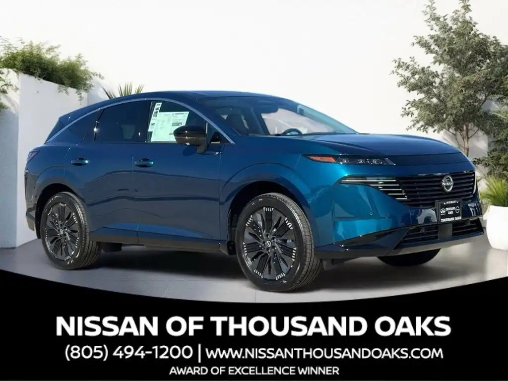 2027 Nissan Murano Platinum AWD's photo