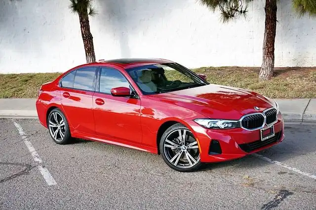 2023 BMW 3 Series 330i Sedan's photo