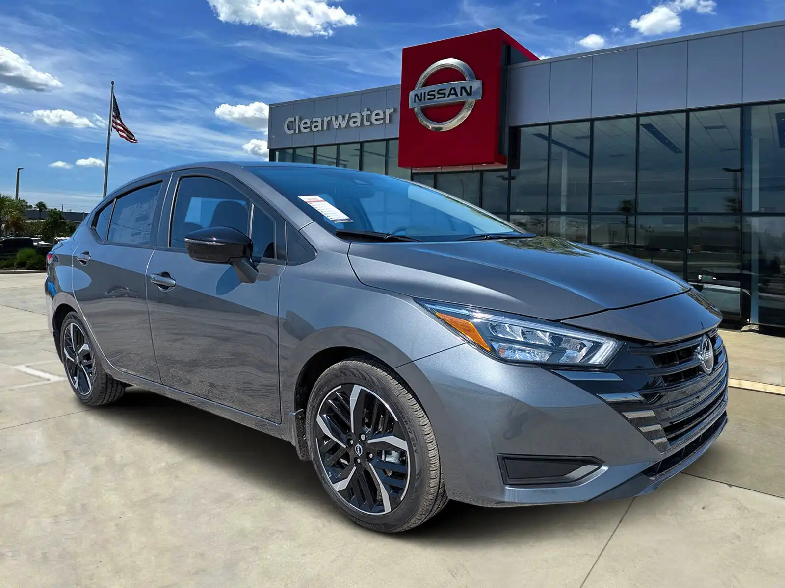 2025 Nissan Versa 1.6 SR CVT's photo
