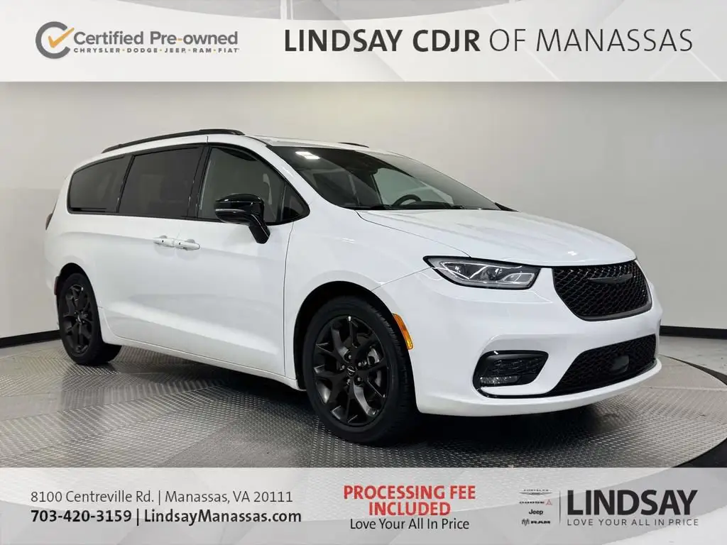 2025 Chrysler Pacifica Limited photo 1