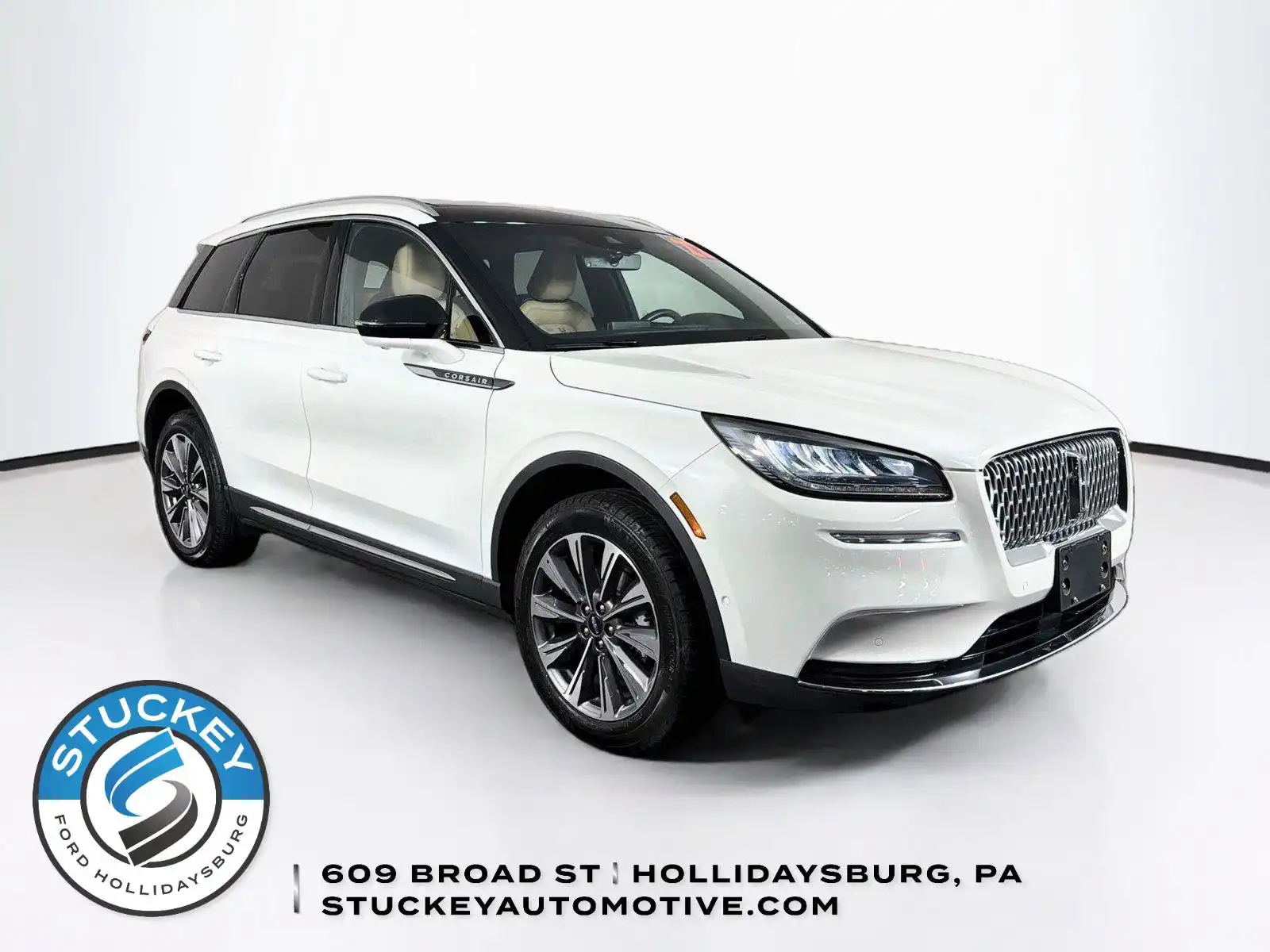 2022 Lincoln Corsair Reserve AWD's photo