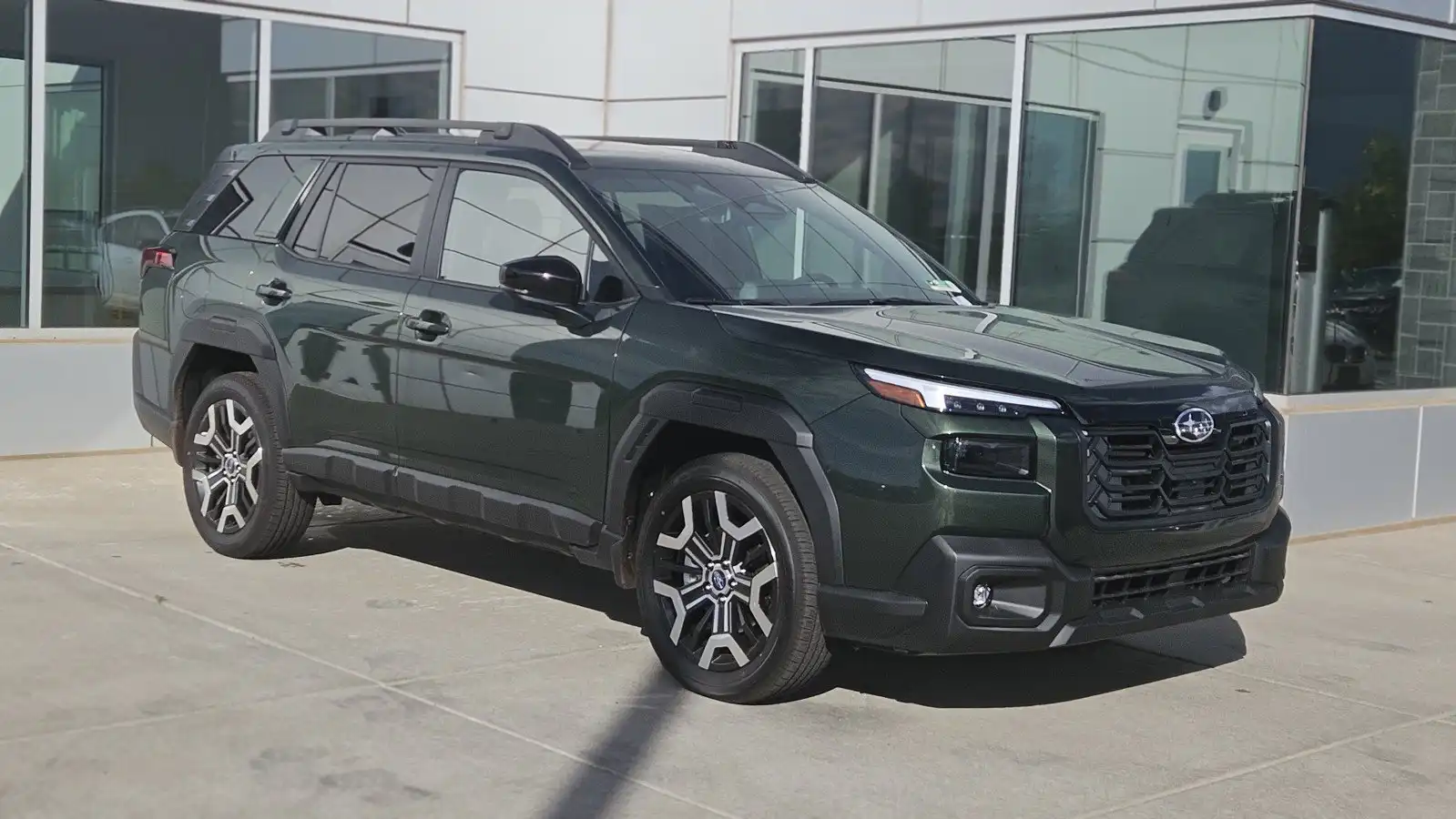 2026 Subaru Outback Touring XT's photo