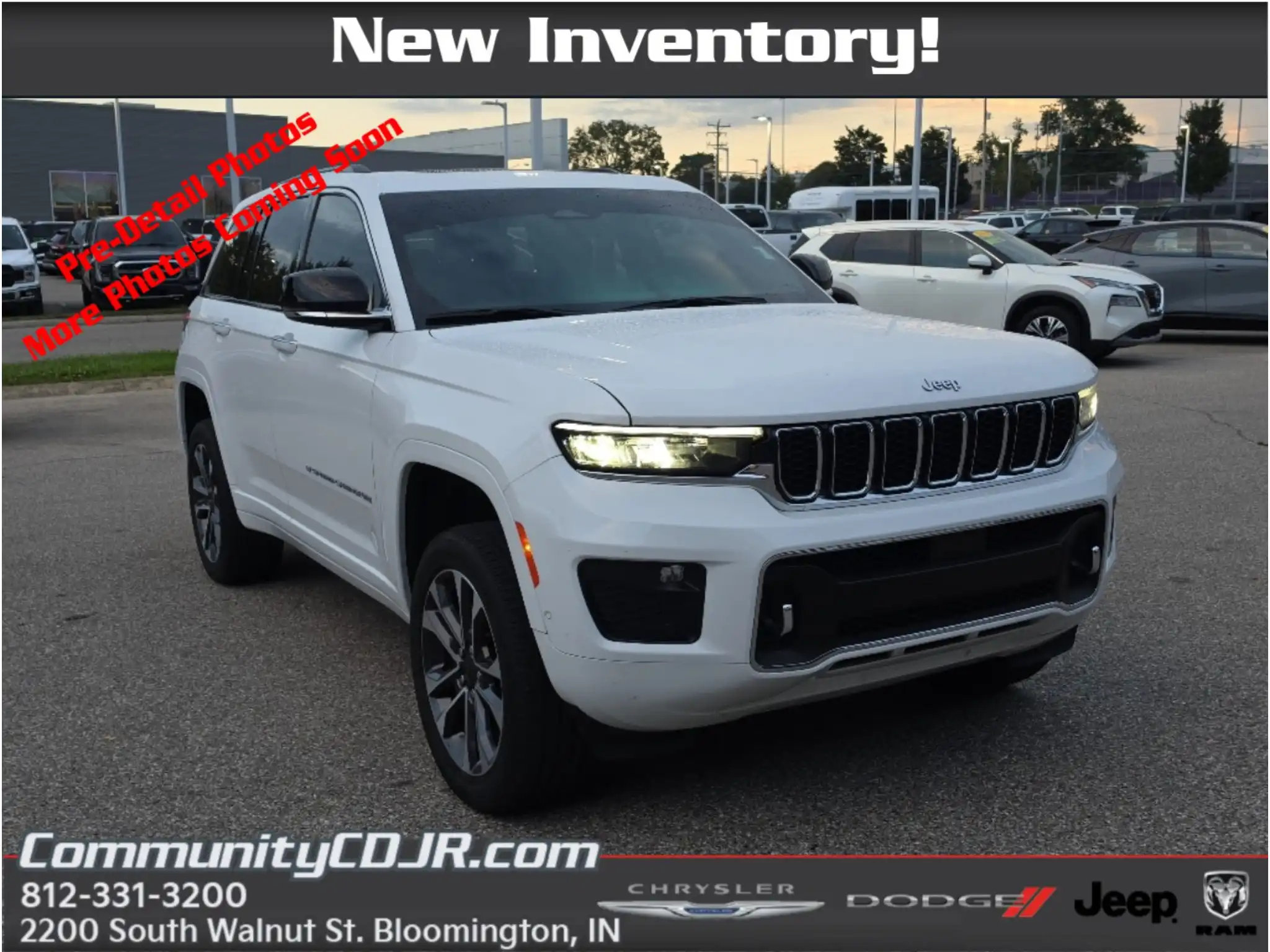 2023 Jeep Grand Cherokee Overland 4WD's photo