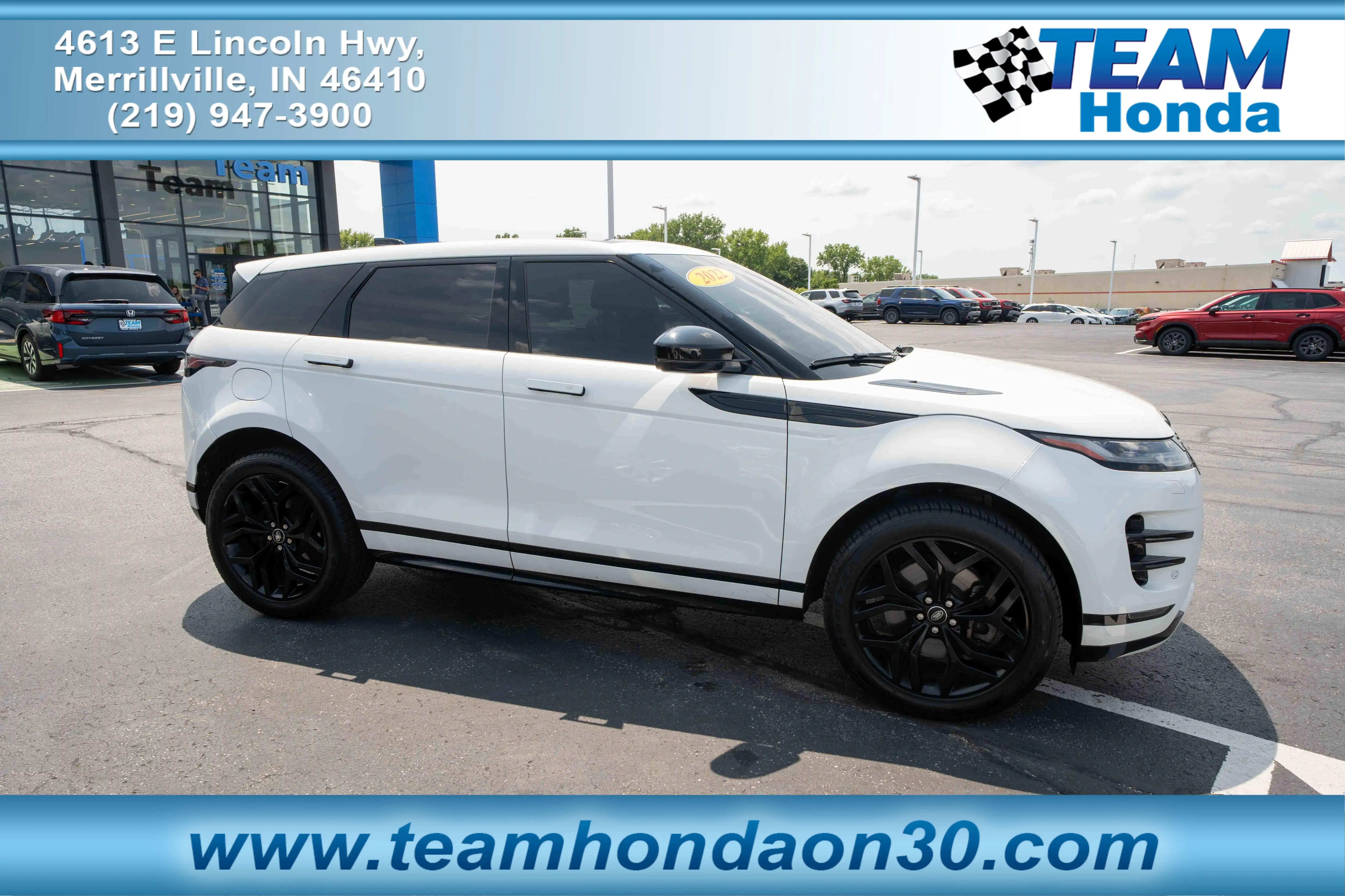 2022 Land Rover Range Rover Evoque R-Dynamic SE's photo