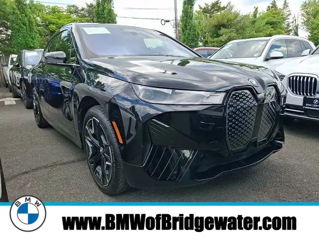 2025 BMW iX xDrive50's photo