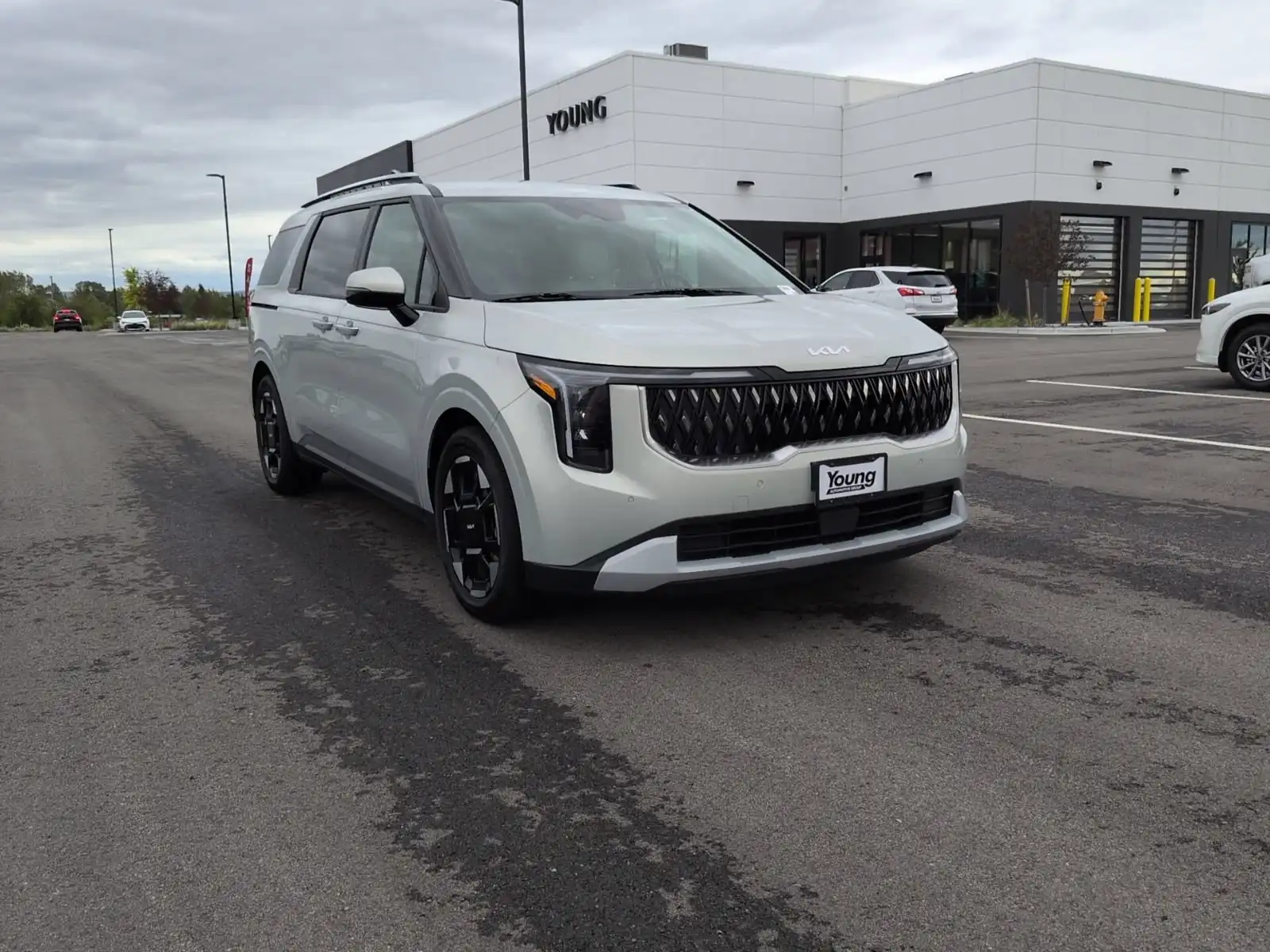 2025 Kia Sedona EX's photo