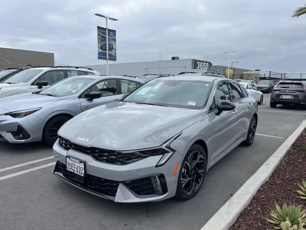 2025 Kia Optima GT-Line FWD's photo