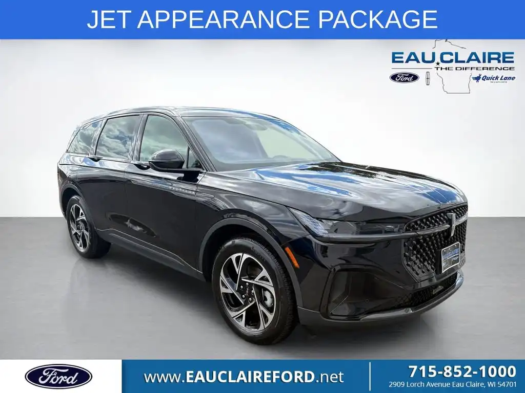 2025 Lincoln Nautilus Premiere AWD's photo