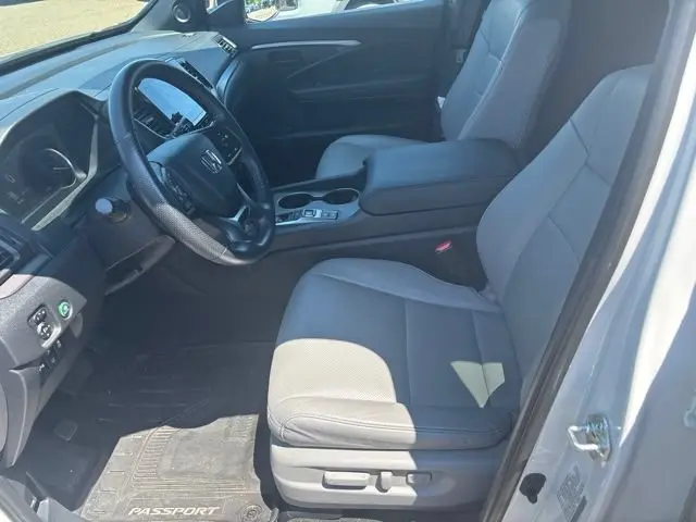 2024 Honda Passport 3.5 EX-L 4WD Auto photo 5