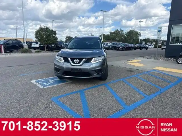 2016 Nissan Rogue S AWD's photo