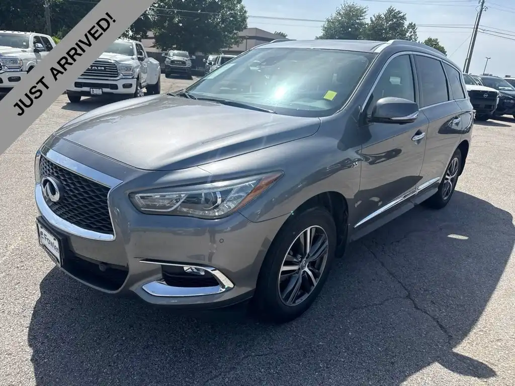 2019 INFINITI QX60 LUXE AWD's photo