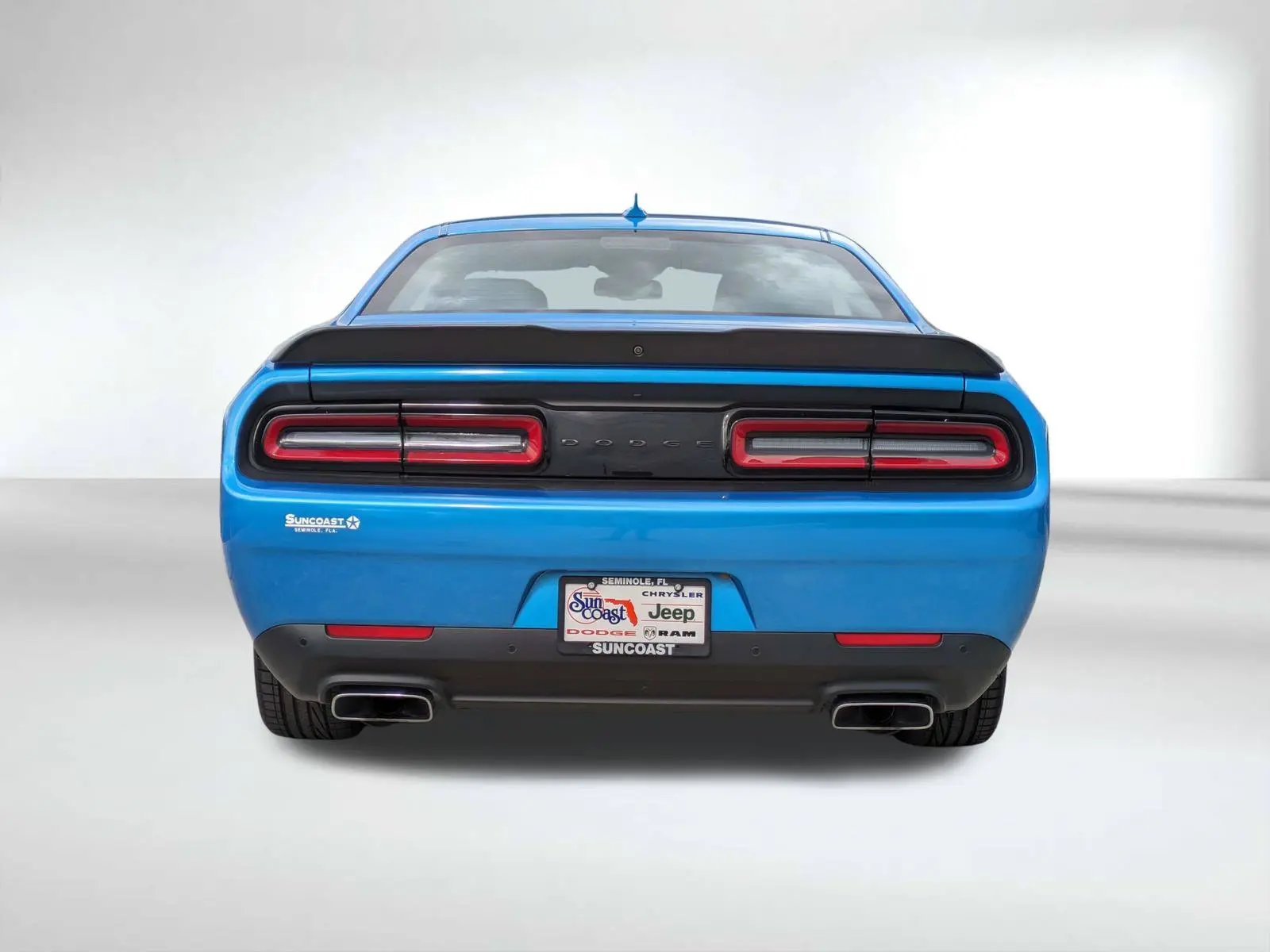 2023 Dodge Challenger R/T photo 5