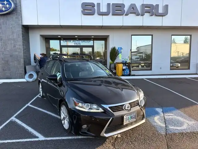 2014 Lexus CT 200h 200h's photo