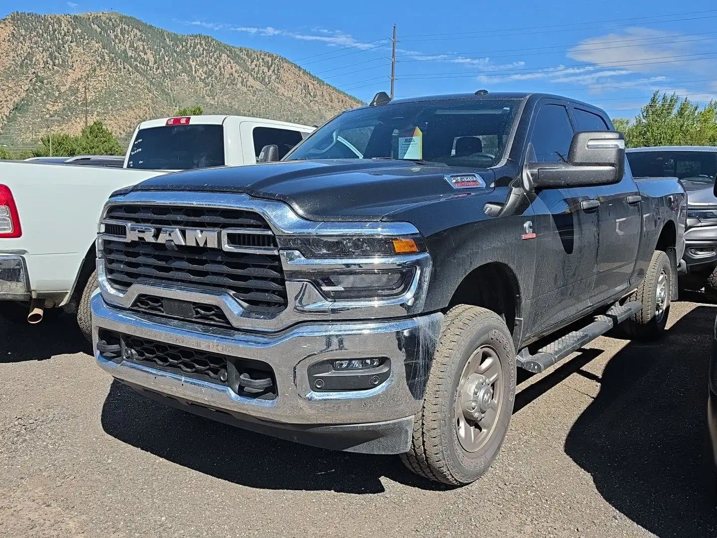 2026 RAM 2500 Tradesman 4WD Crew Cab SWB's photo