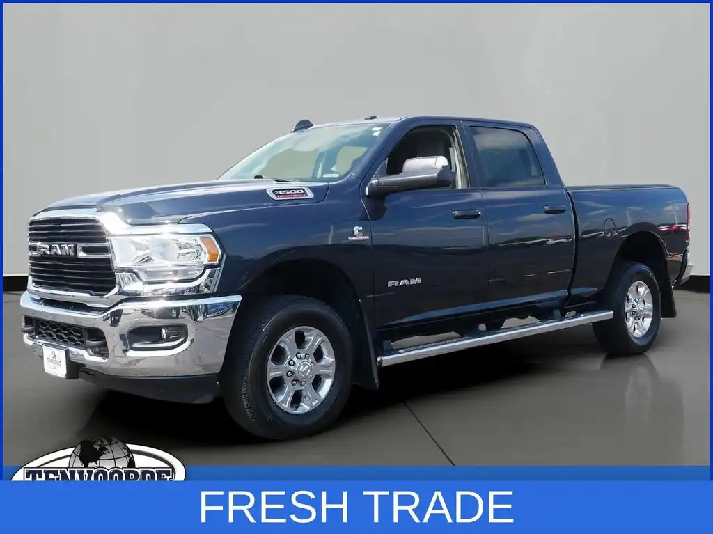 2020 RAM 3500 Big Horn 4WD Crew Cab SWB's photo