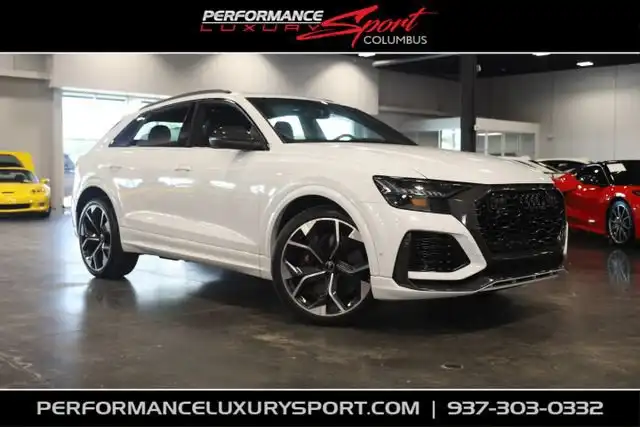 2024 Audi RS Q8 Base's photo