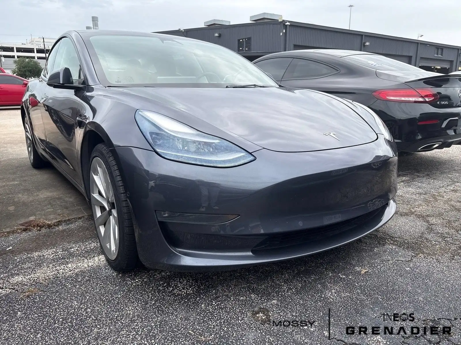 2022 Tesla Model 3 Long Range Dual Motor All-Wheel Drive's photo