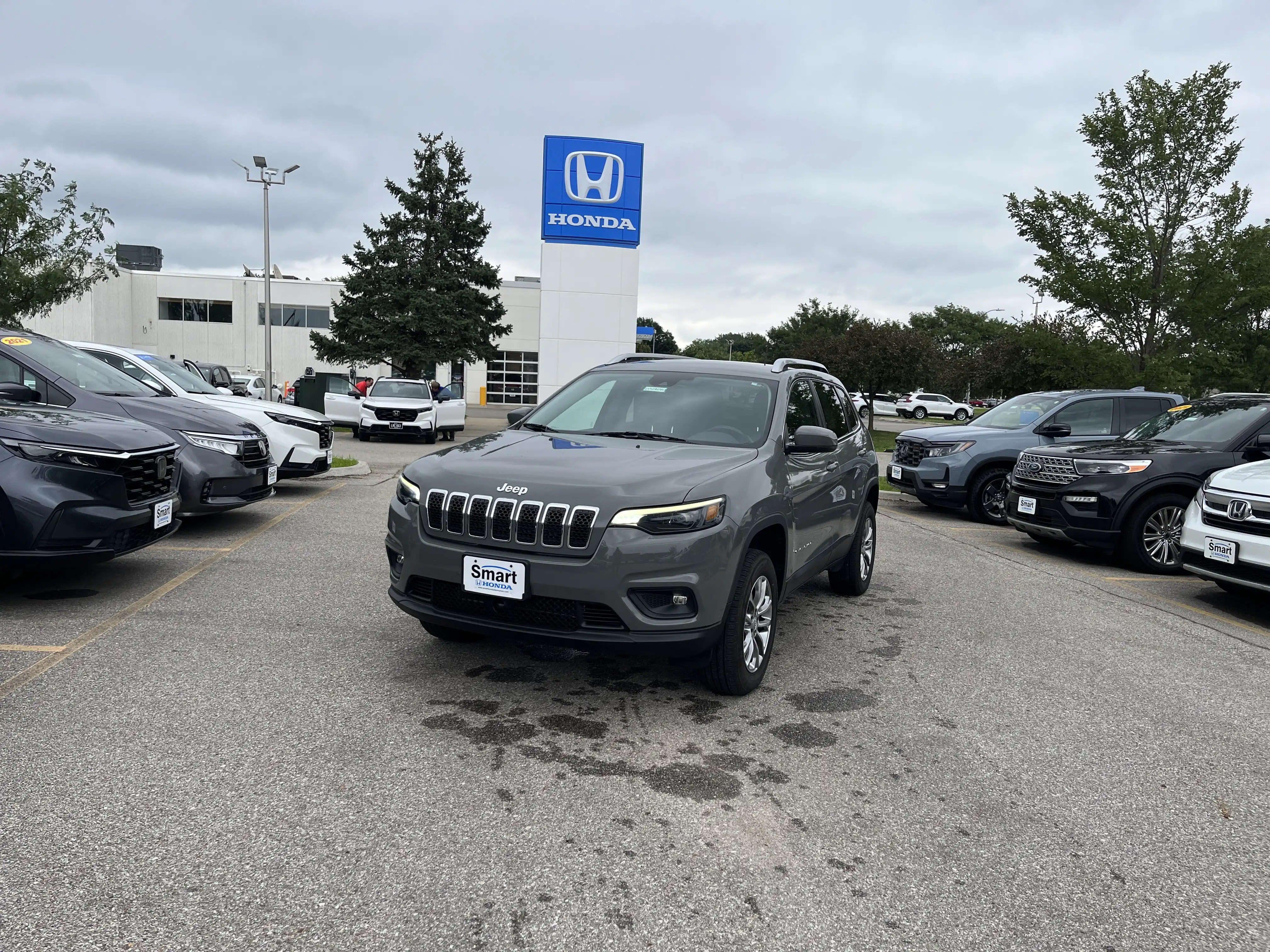2021 Jeep Cherokee Latitude Lux 4X4's photo