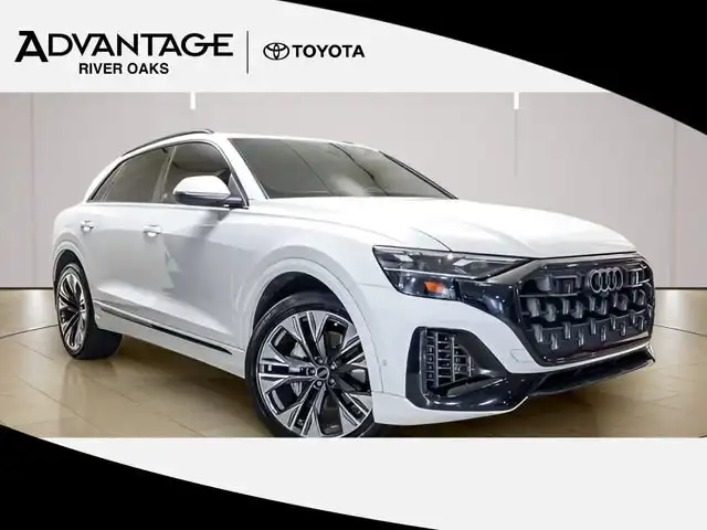 2024 Audi Q8 55 Premium quattro Tiptronic's photo